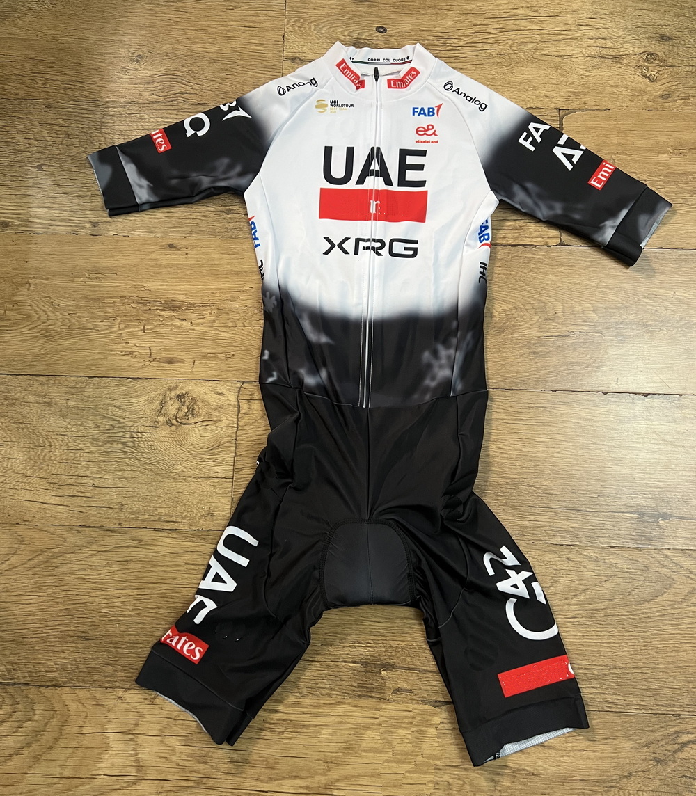 LASER CUT Skinsuit 2025 2026 U – Summer Clothing Men Sale Bewertung und Preis